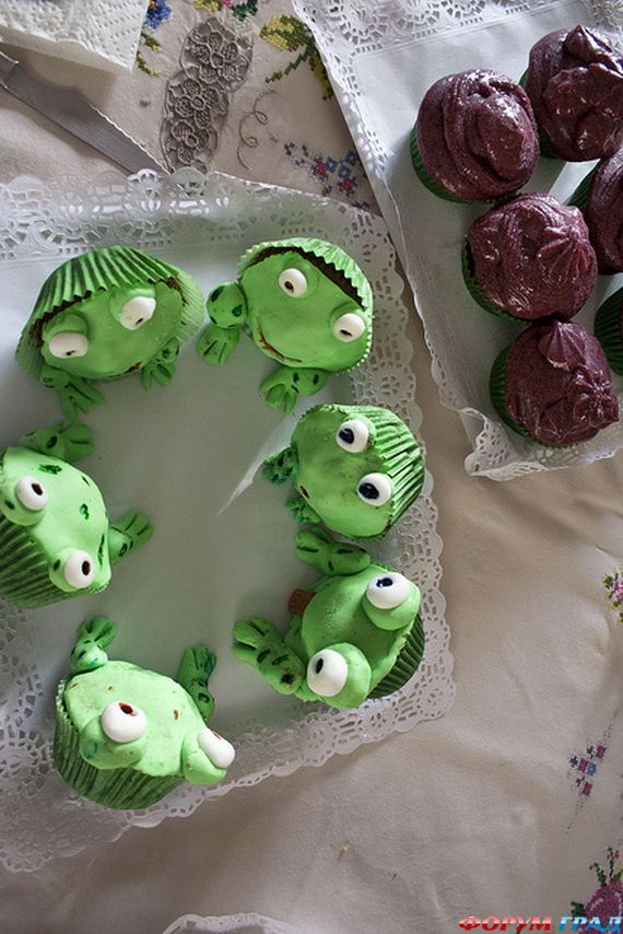 disney-cake-cupcake-ideas-22