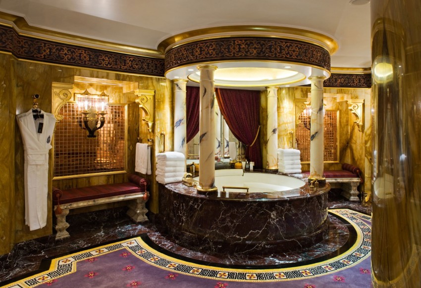 Дизайн интерьера отеля Burj Al Arab в ОАЭ