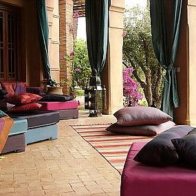 moroccan-patios-courtyards-ideas-28