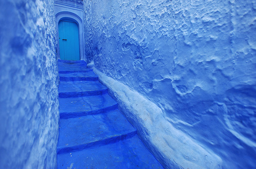 morocco-blue-walls-town-chefchaouen-4