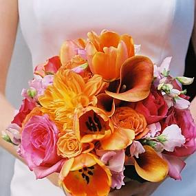 beautiful-bright-summer-wedding-bouquets-30