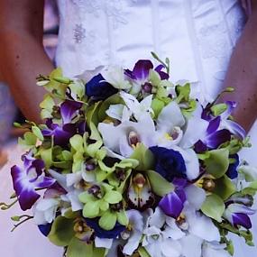 beautiful-bright-summer-wedding-bouquets-50