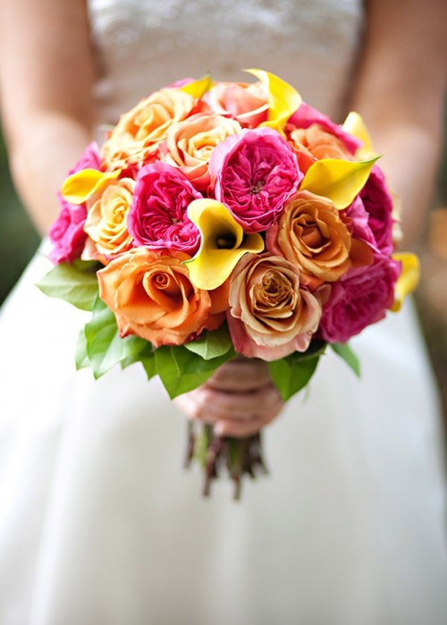 beautiful-bright-summer-wedding-bouquets-54
