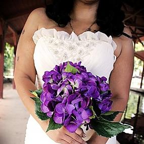 beautiful-bright-summer-wedding-bouquets-55