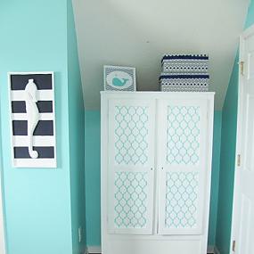 bright-turquoise-nautical-nursery-for-a-boy-11