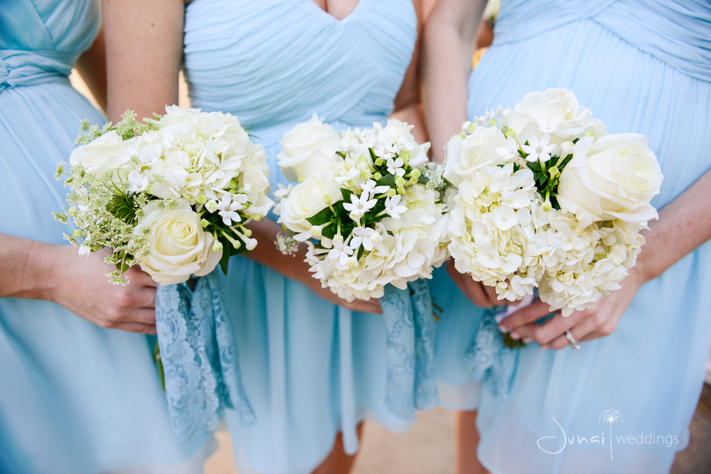 cheerful-coastal-wedding-16