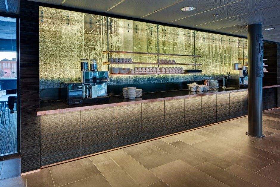 Отель Radisson Blue Riverside в Швеции