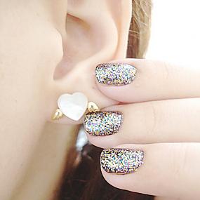 shiny-glam-wedding-nail-ideas-9