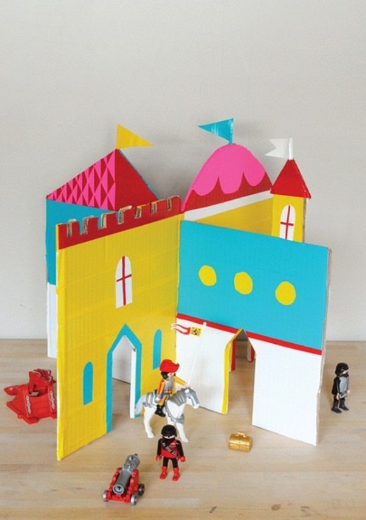 toy-castle-of-cardboard4