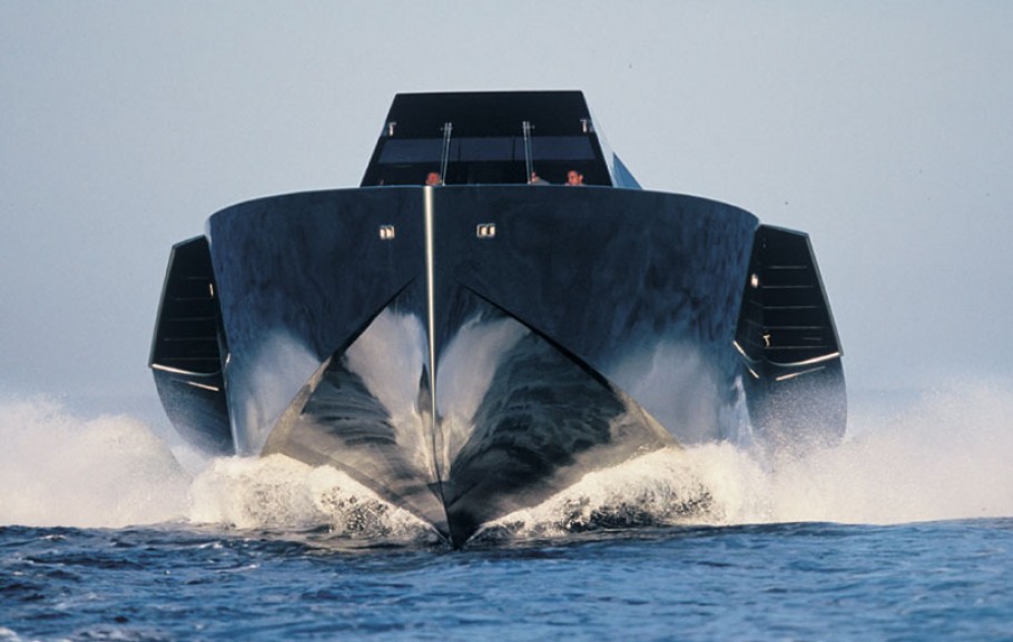 118-wallypower-yacht