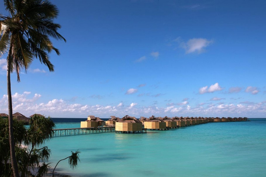 luxury-maldives-resorts-six-sense-laamu