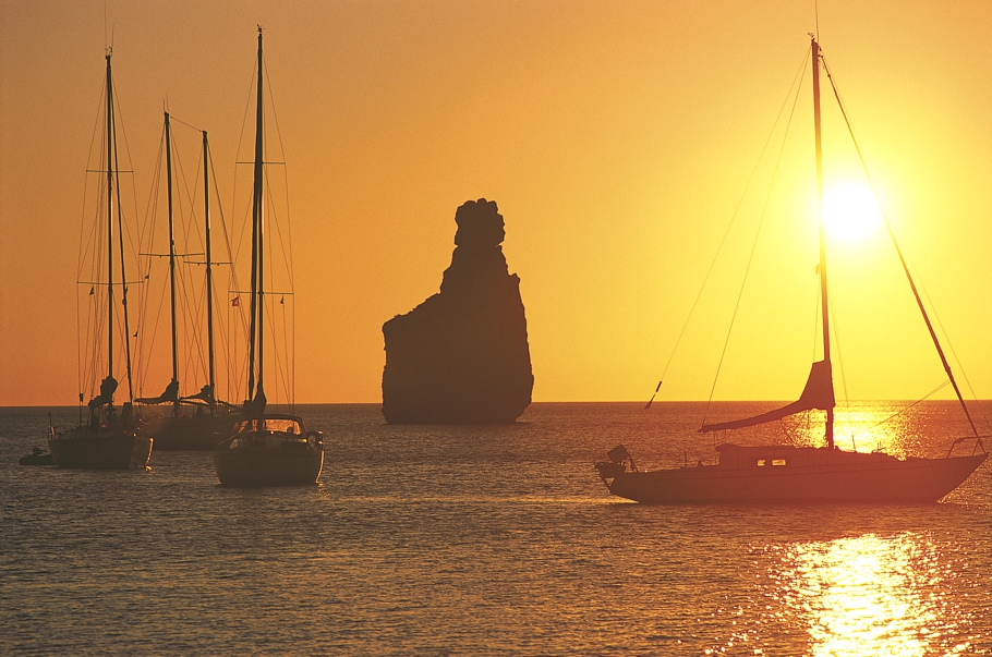 romantic-la-ventana-villa-ibiza