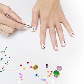 confetti-manicure-07