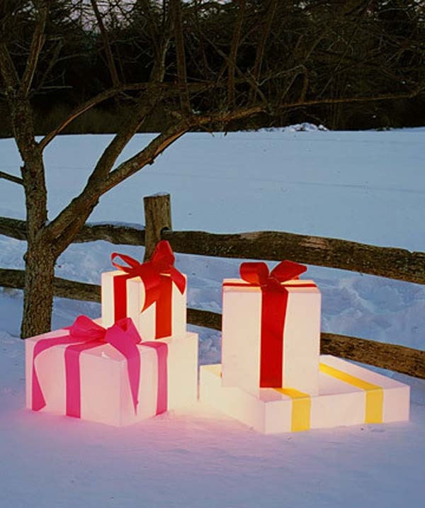 outdoor-christmas-lighting-decorations-10