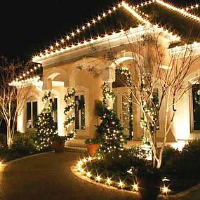 outdoor-christmas-lighting-decorations-28