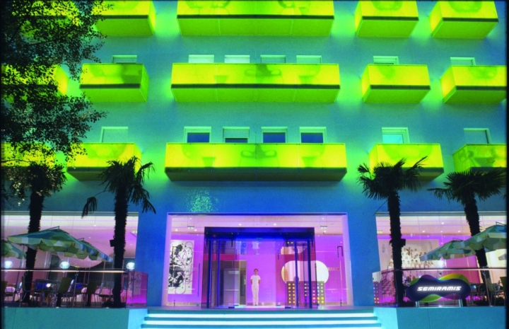 Отель Semiramis