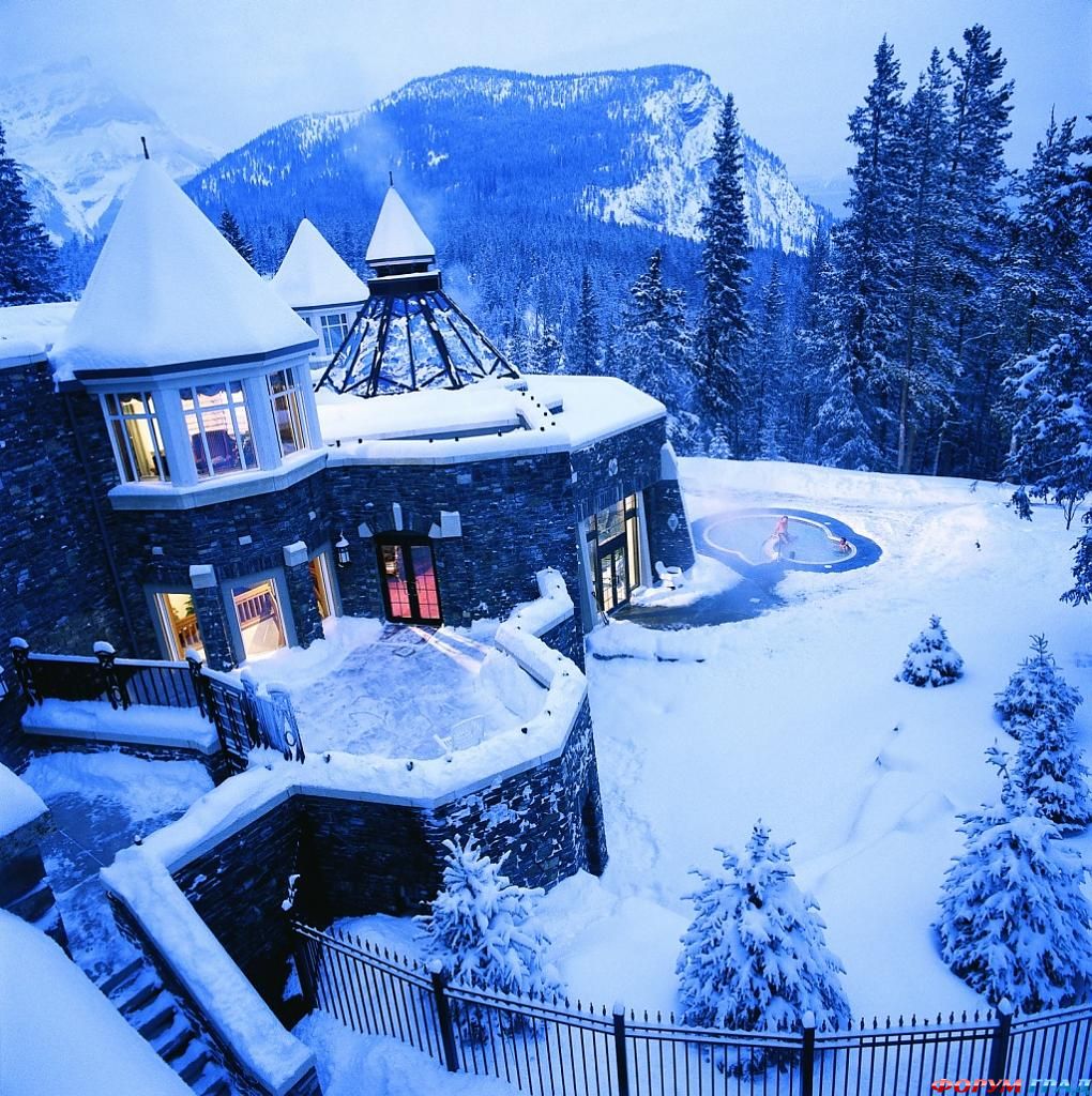 Отель Fairmont в Banff Springs зимой