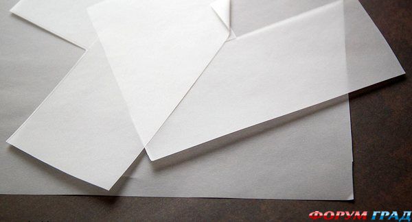 листы тонкой бумаги