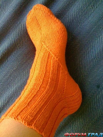 оранжевые носки