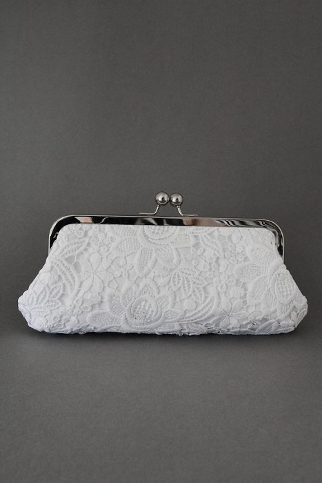 chic-bridal-clutches-for-any-taste-23