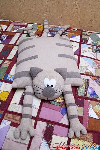 подушка кот