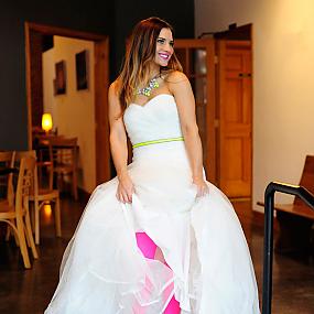 pink-yellow-blue-neon-wedding-inspiration-03