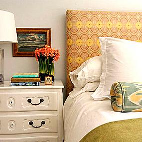 patterned-upholstered-furniture-01