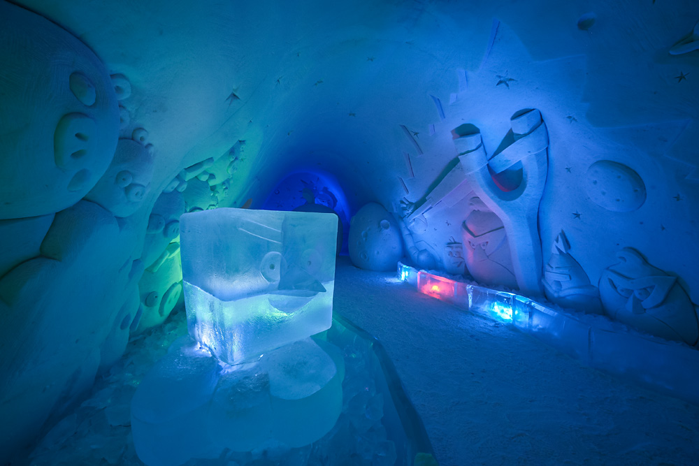 SnowCastle - знаменитый, удивительный ледяной отель Лапландии в Кеми, Финляндия