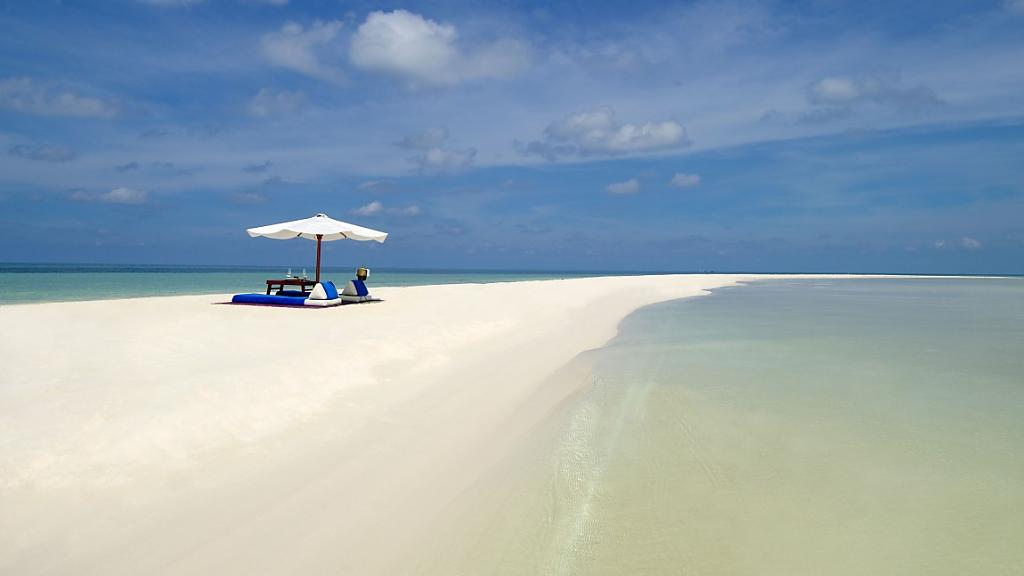 Amanpulo Resort