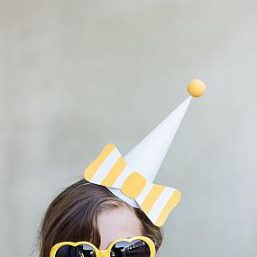 paper-bow-party-hats-10