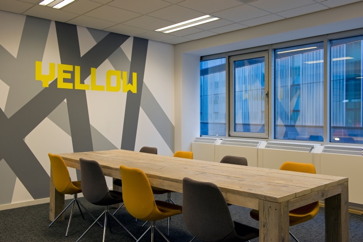 Офис компании Zoomers от All-in Living
