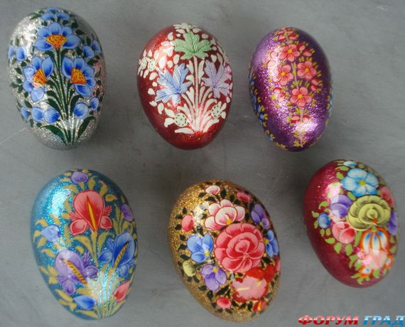 decorating-easter-egg-23