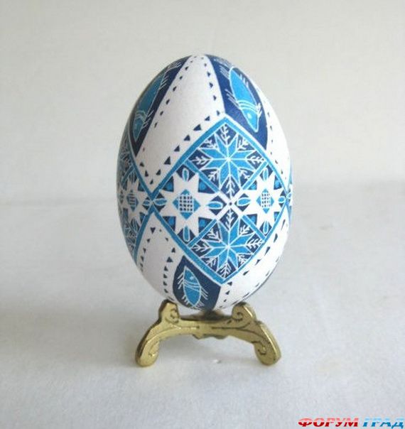 decorating-easter-egg-23