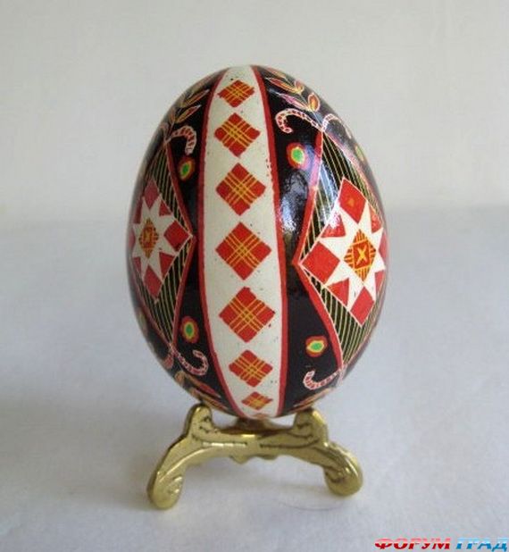 decorating-easter-egg-23