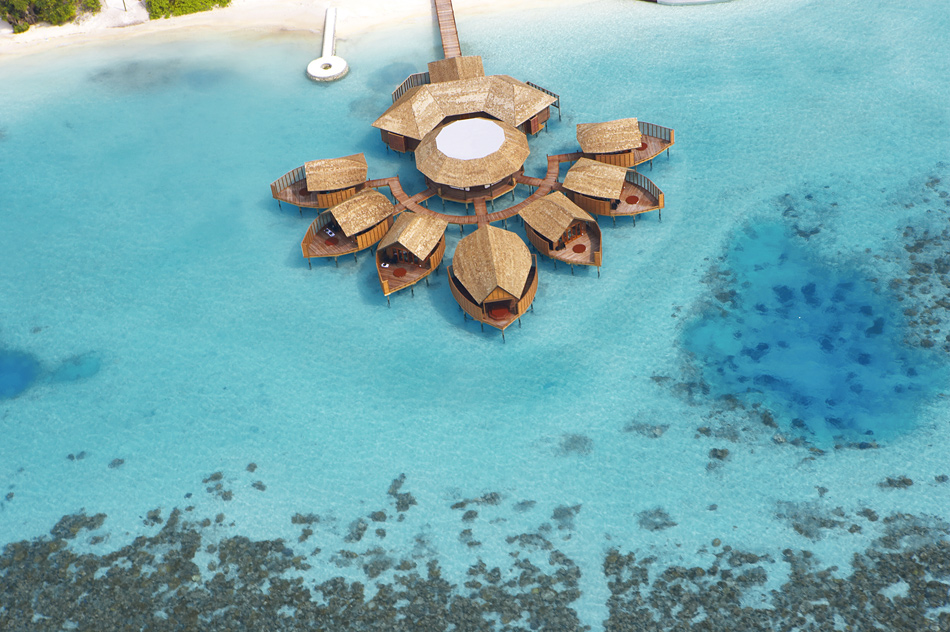  Курорт Lily Beach Resort & Spa
