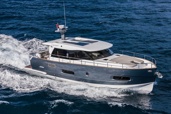 Яхта Atlantis 34