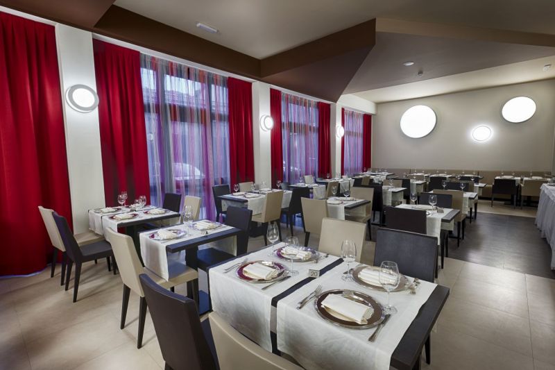 Отель HB Aosta от Astarstudio, Аоста
