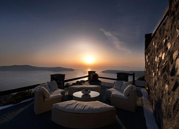 Tholos Luxury Resort