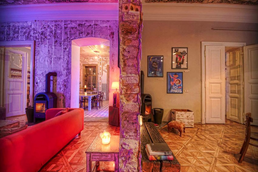 Гостиная бутика-отеля Brody House в Венгрии