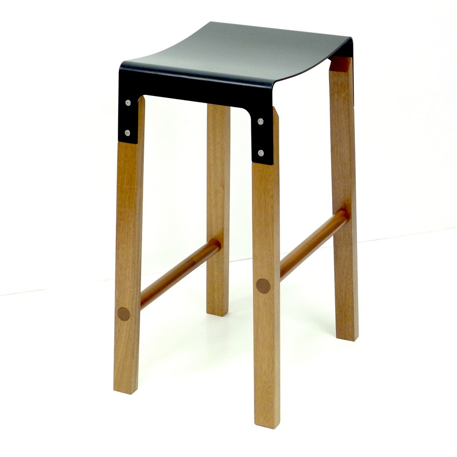 Чёрный кухонный стул от Cassels Design