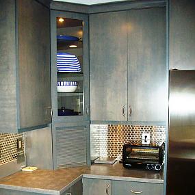 corner-kitchen-cabinets-09