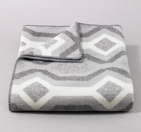 Шерстяное одеяло с геометрическим узором