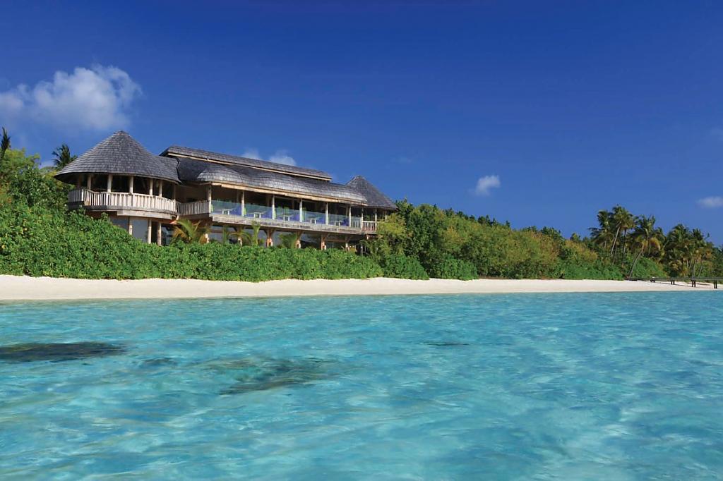 Внешний вид отеля Gili Lankanfushi на Мальдивах