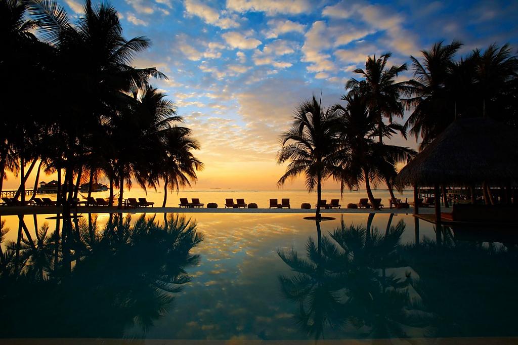Пляж отеля Gili Lankanfushi на Мальдивах