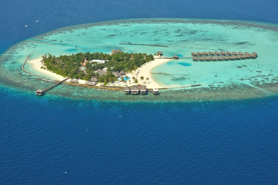 Роскошный отель Maafushivaru на Мальдивах
