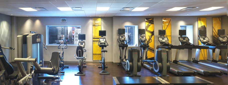 Спортзал в Novotel New York Times Square в Нью-Йорке