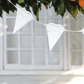 paper-doily-bunting-06