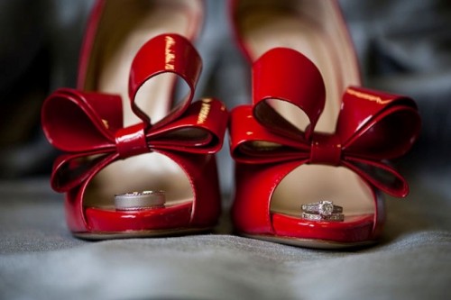 red-and-grey-winter-wedding-01