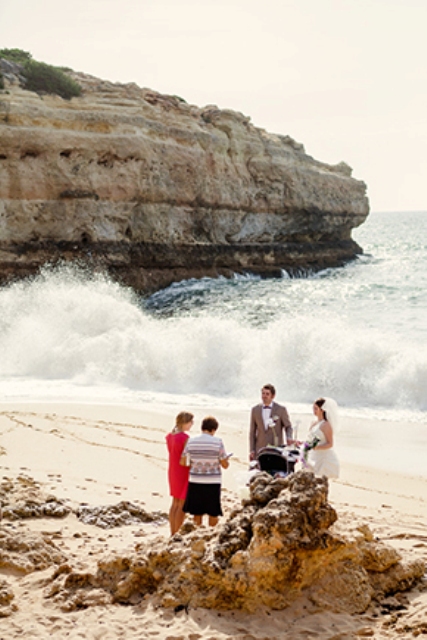 romantic-beach-wedding-14