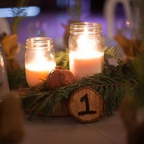 rustic-christmas-themed-wedding-10